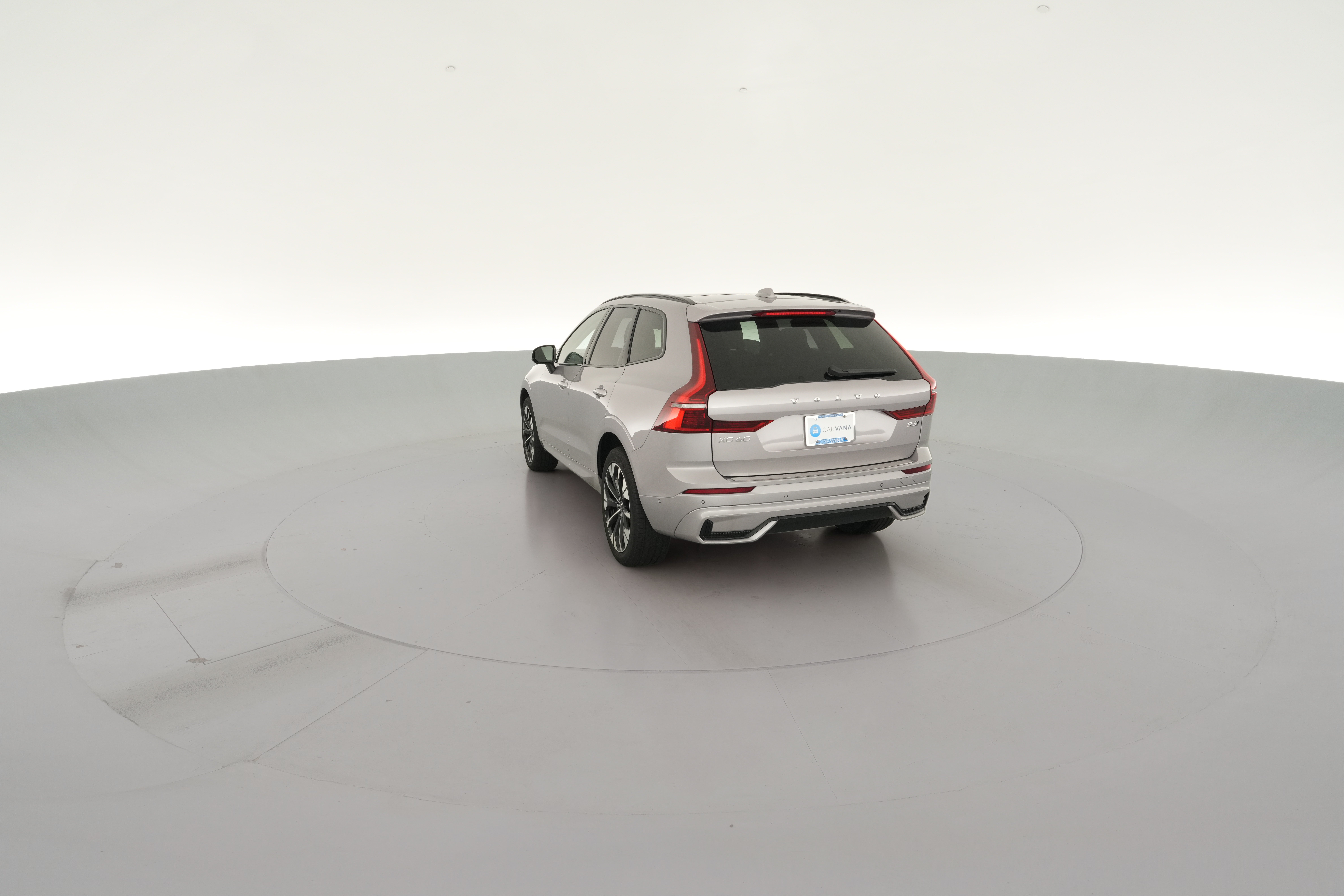 2026 Volvo XC60 Plus - Photo 35
