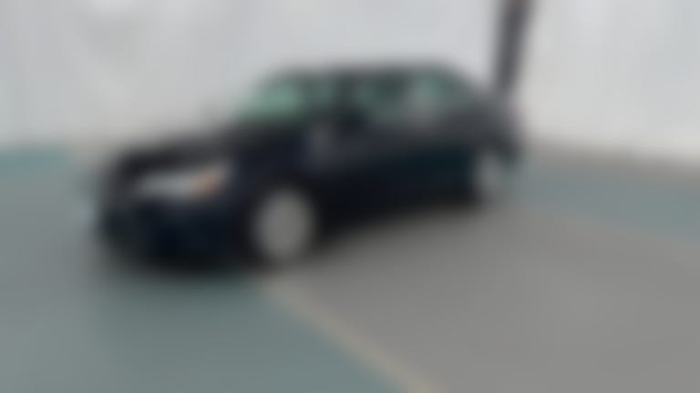2016 Toyota Camry vehicle photo