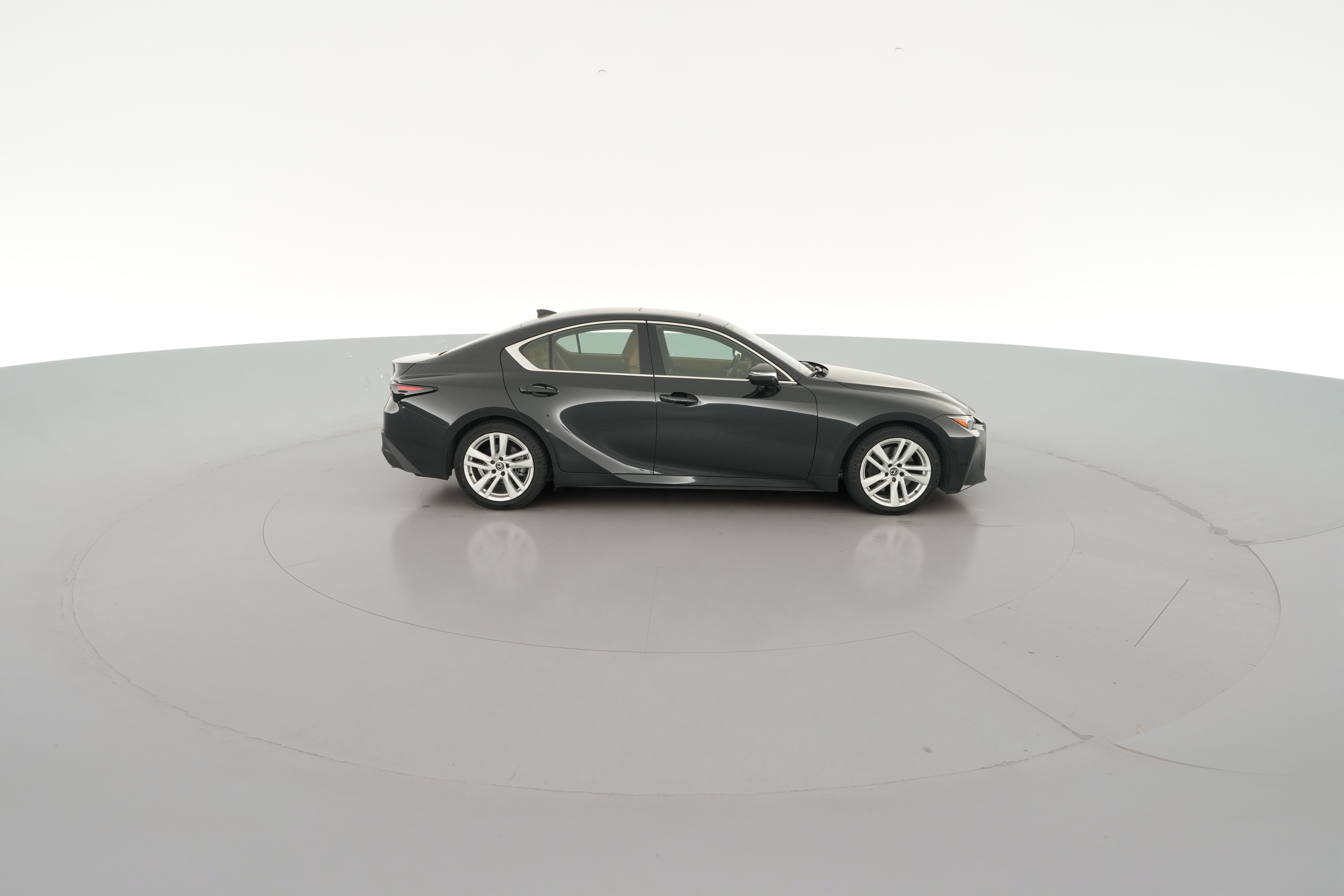 2024 Lexus IS 300 - Photo 30