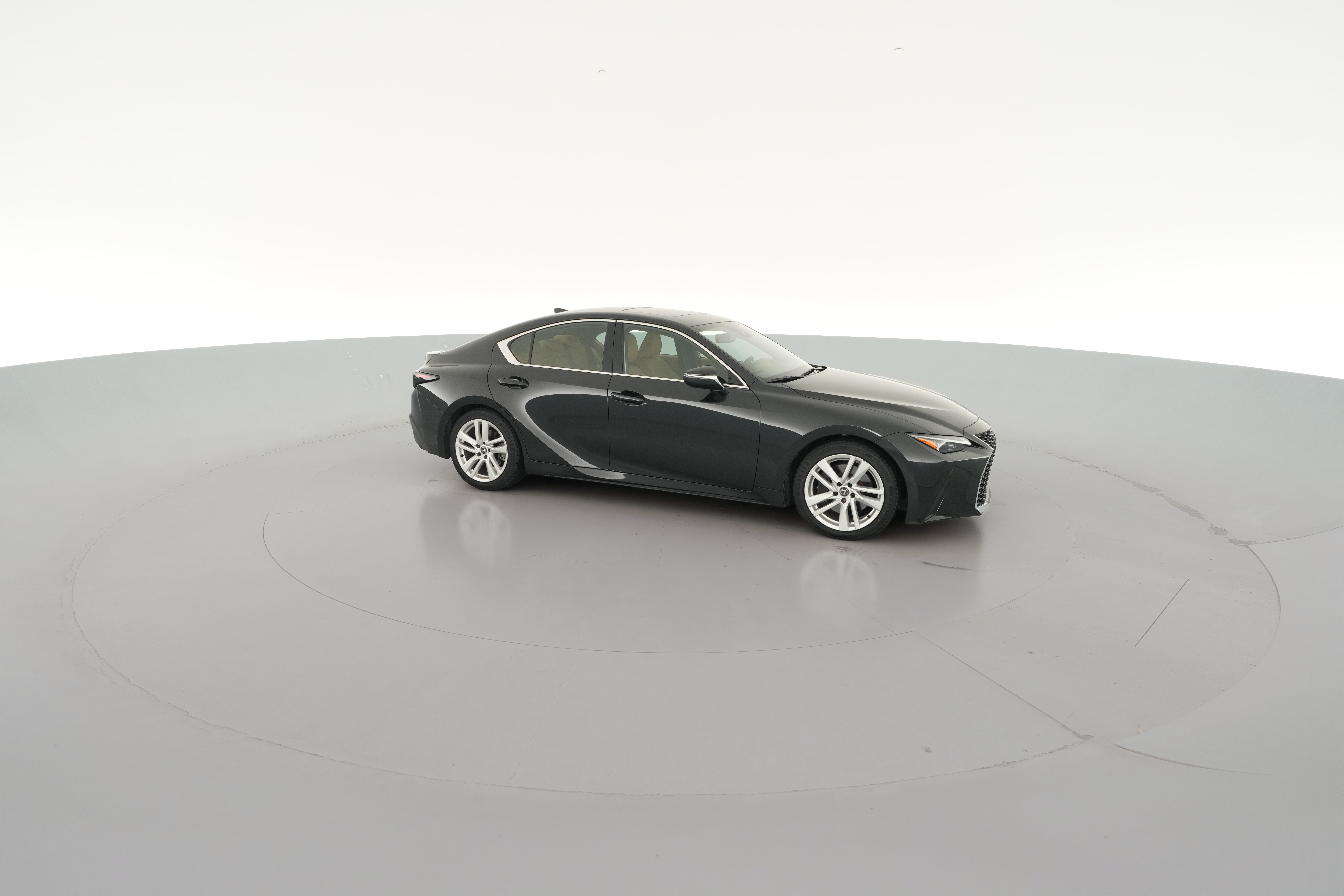2024 Lexus IS 300 - Photo 31