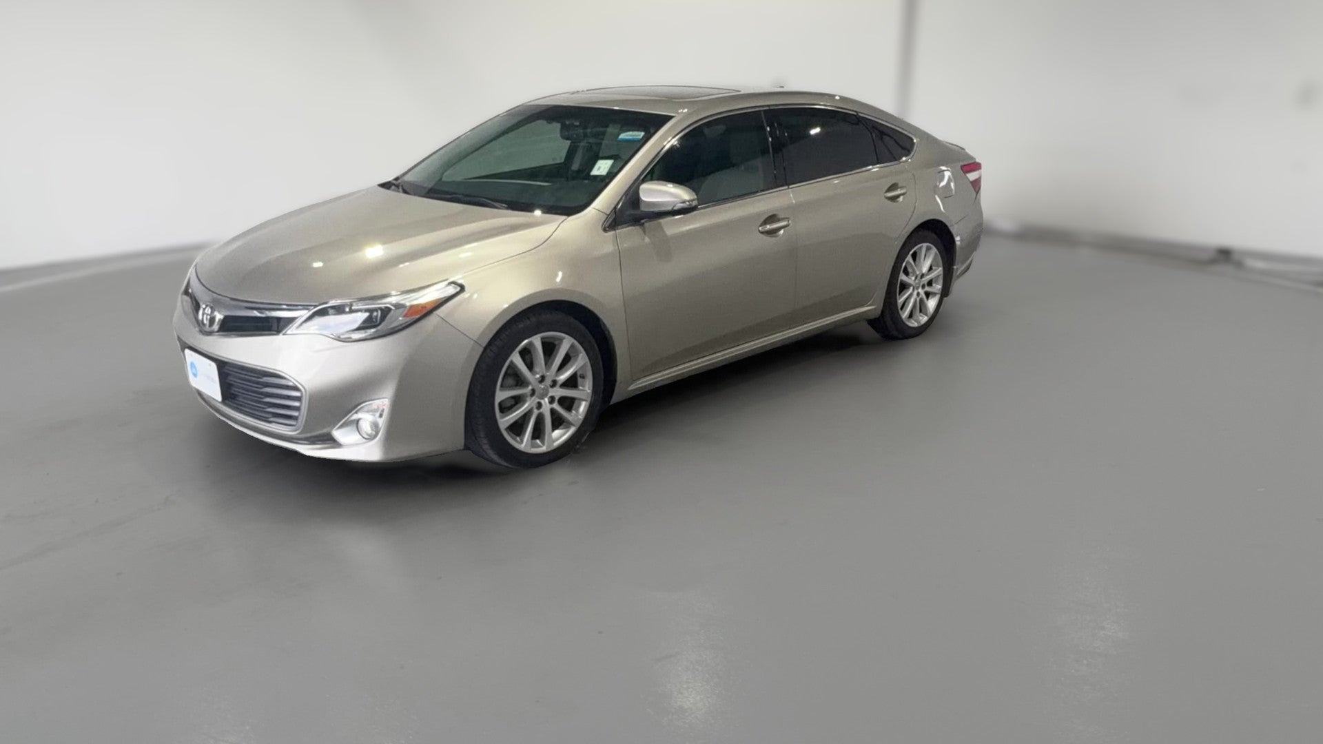 2015 Toyota Avalon vehicle photo