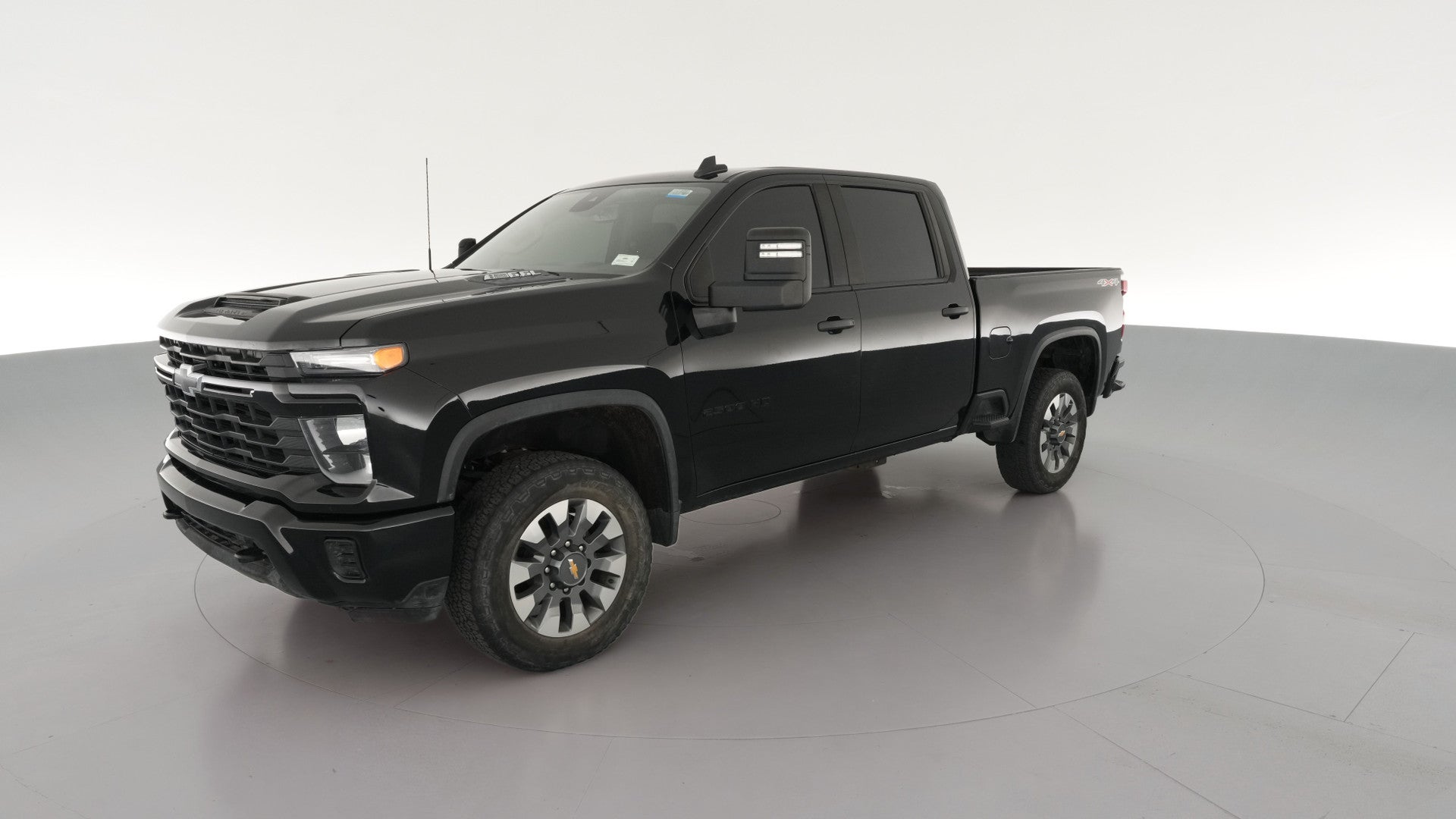 2024 Chevrolet Silverado 2500 HD Crew Cab vehicle photo