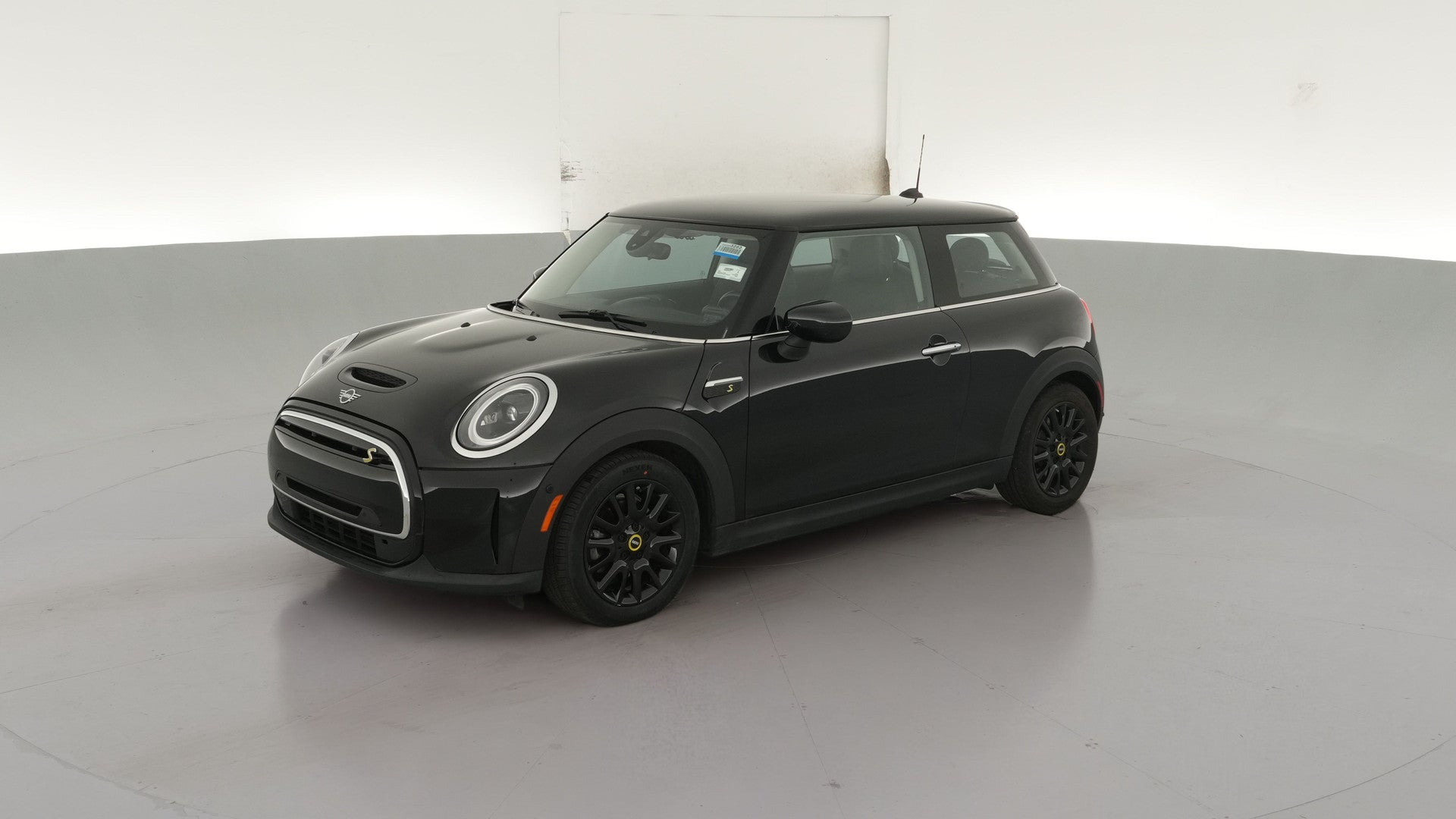 2023 MINI Hardtop 2 Door vehicle photo
