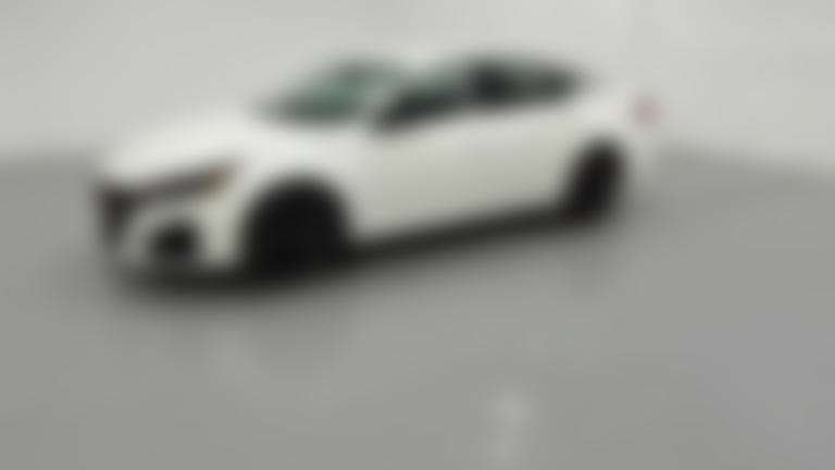 2024 Nissan Altima vehicle photo