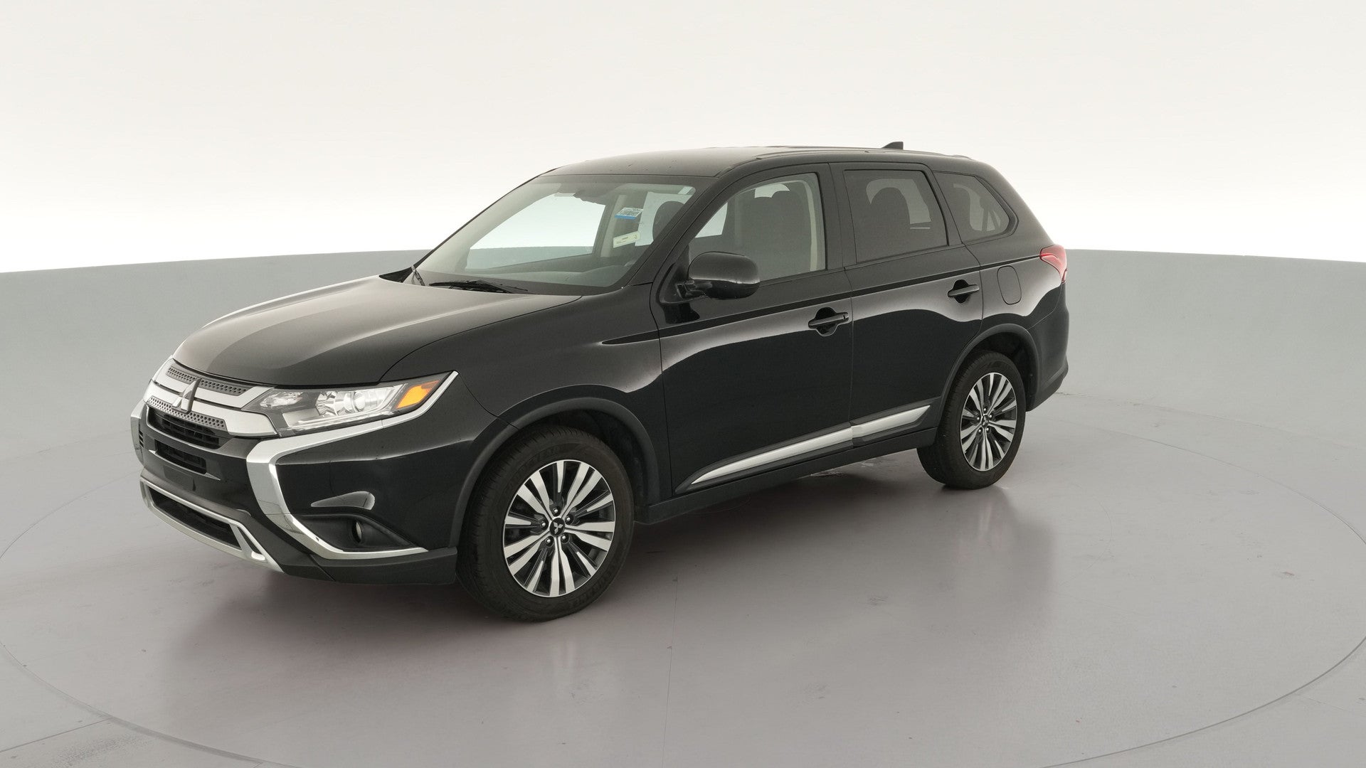 2020 Mitsubishi Outlander vehicle photo