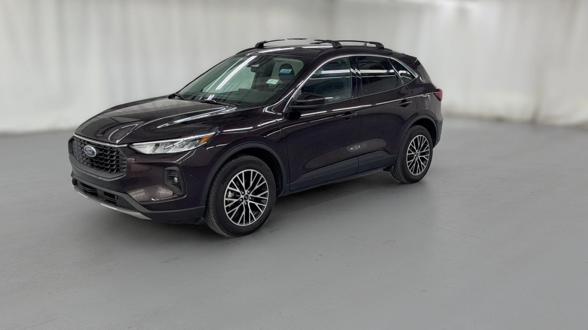 2023 Ford Escape Plug-in Hybrid vehicle photo