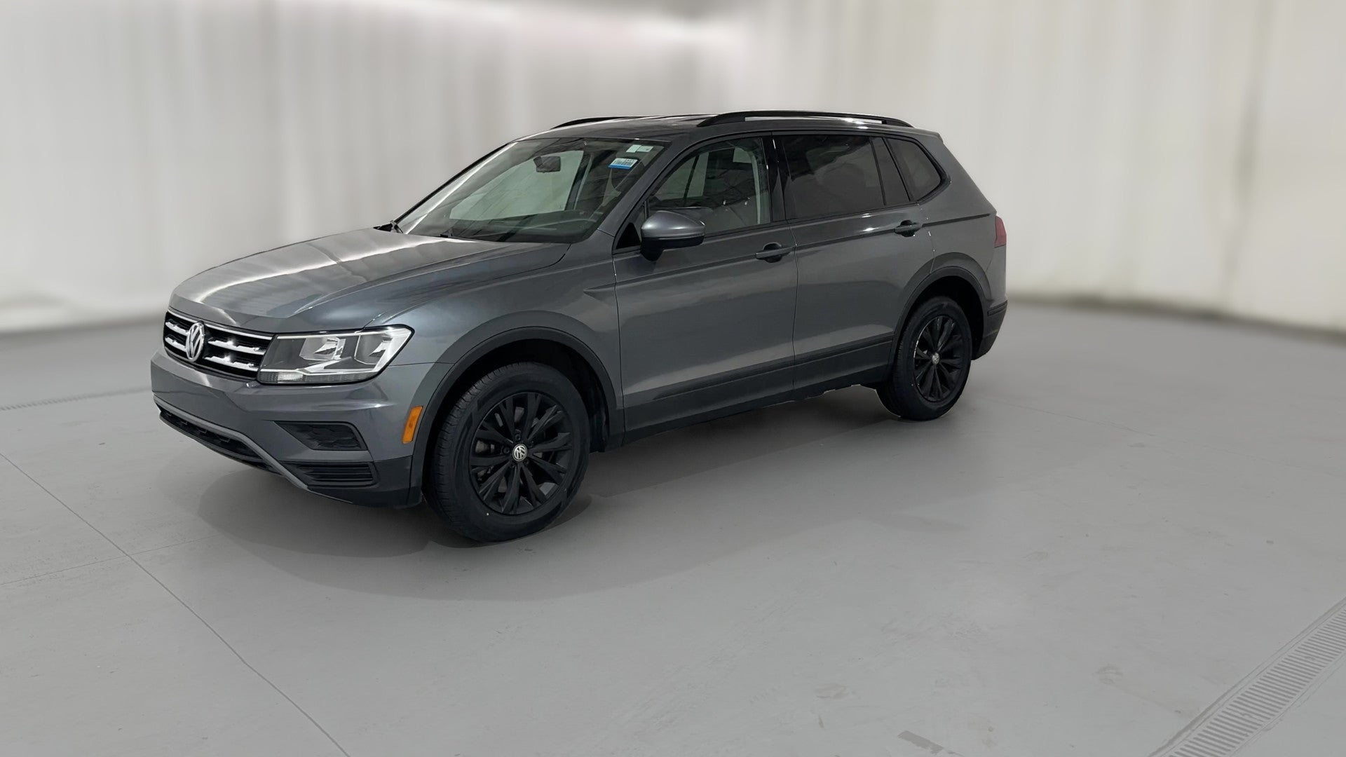 2018 Volkswagen Tiguan vehicle photo