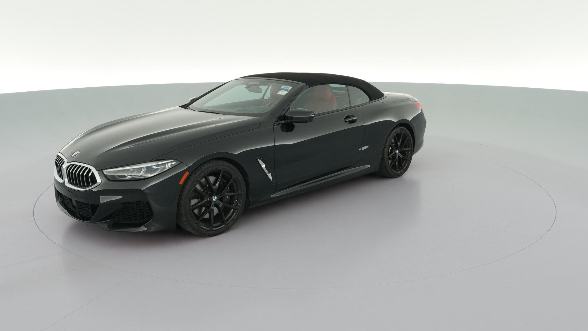 2022 BMW 8 Series vehicle photo