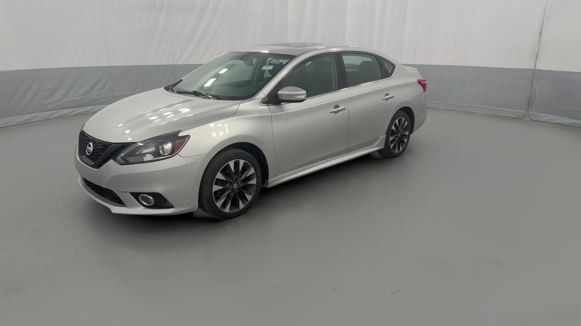 2017 Nissan Sentra vehicle photo
