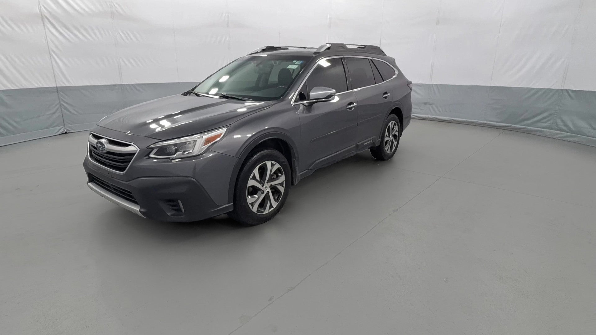 2021 Subaru Outback vehicle photo