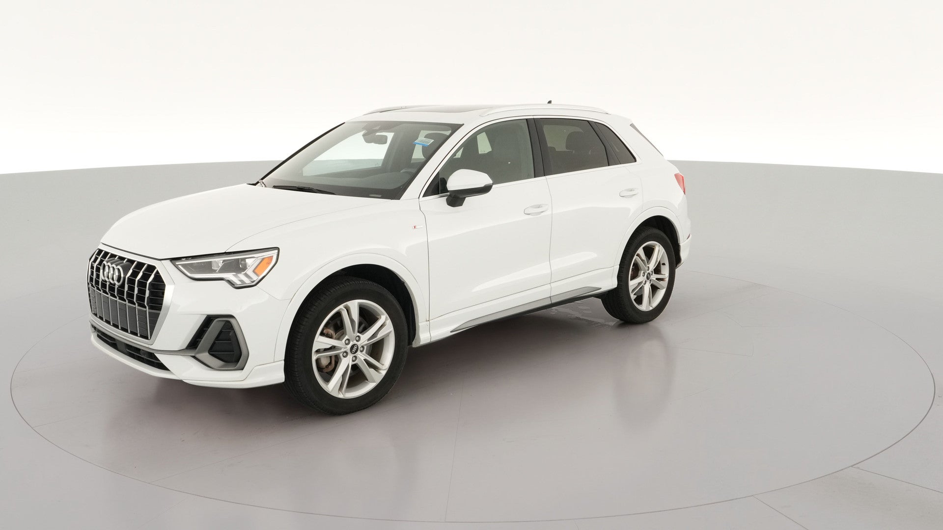 2021 Audi Q3 vehicle photo