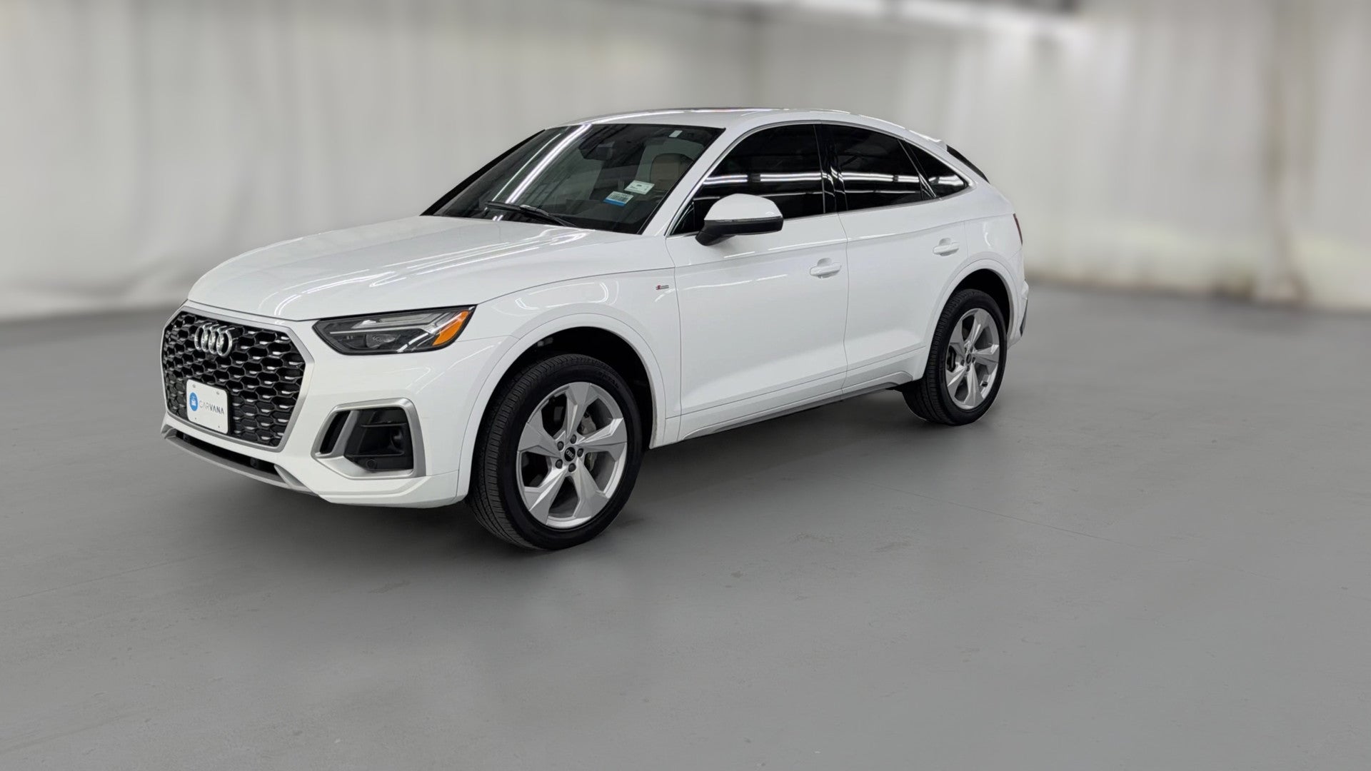 2024 Audi Q5 Sportback vehicle photo