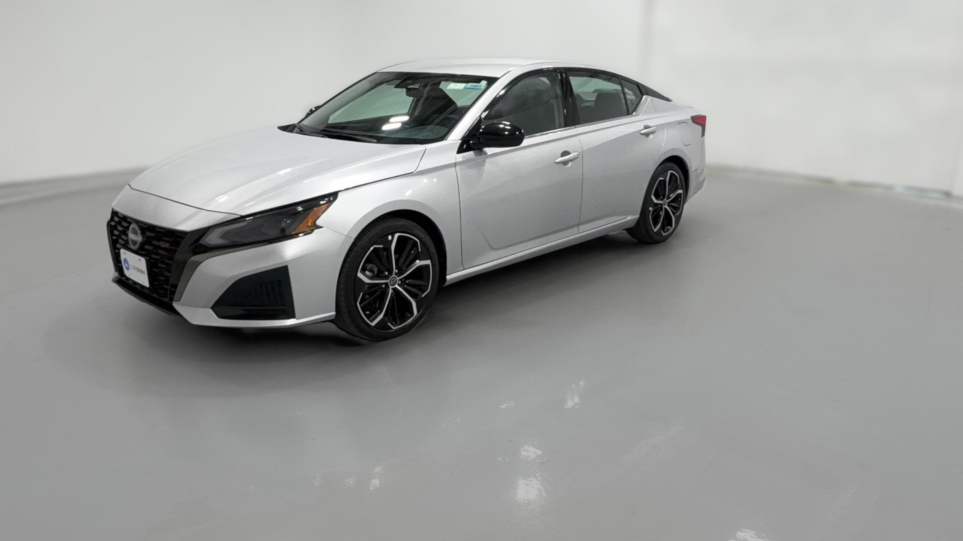 2025 Nissan Altima vehicle photo