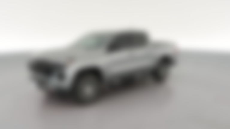 2024 Chevrolet Colorado Crew Cab vehicle photo
