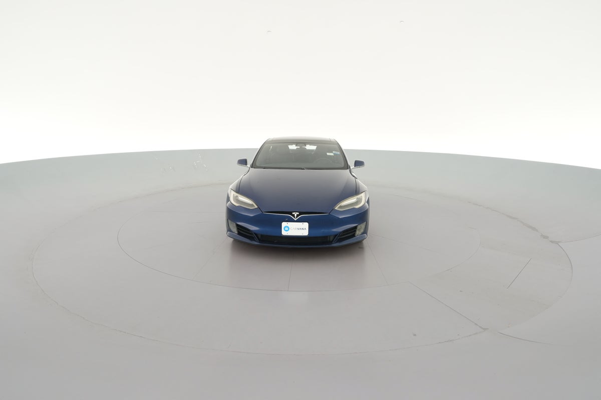2017 Tesla Model S 75 in Deep Blue Metallic — 360° view 1