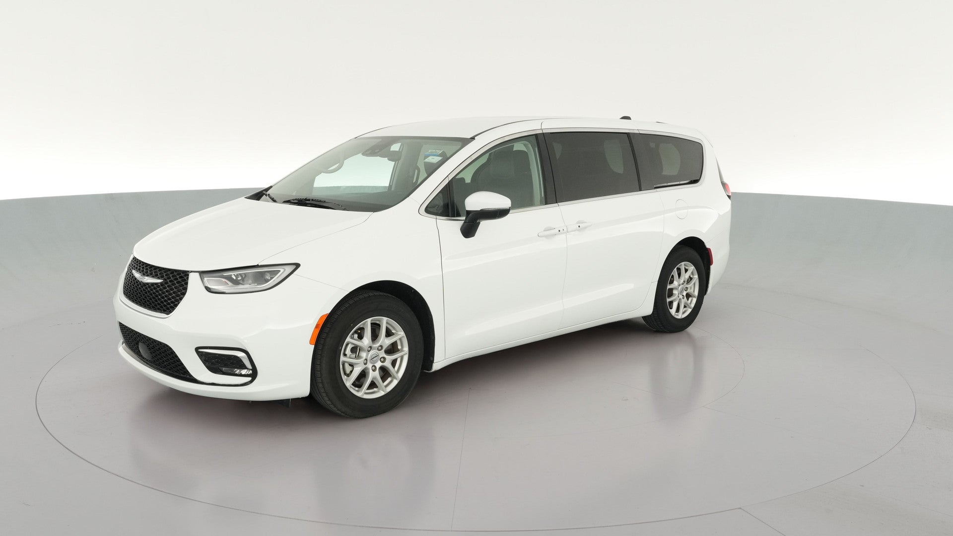 2023 Chrysler Pacifica vehicle photo
