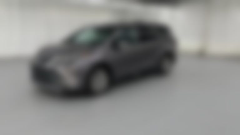 2024 Toyota Sienna vehicle photo