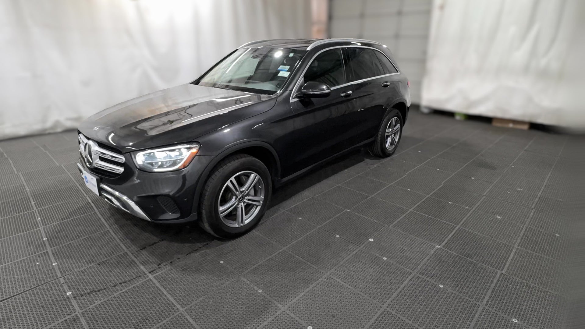 2021 Mercedes-Benz GLC vehicle photo