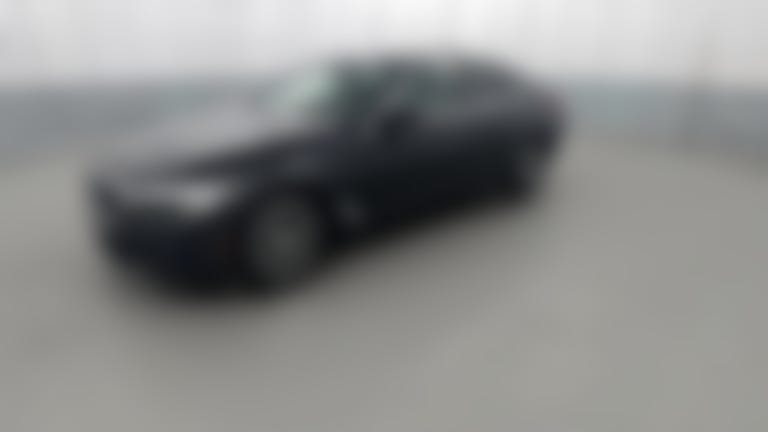 2018 BMW 5 Series vehicle photo