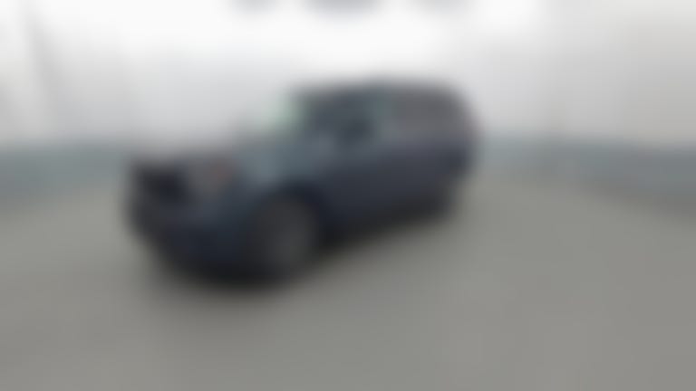 2025 Ford Expedition vehicle photo