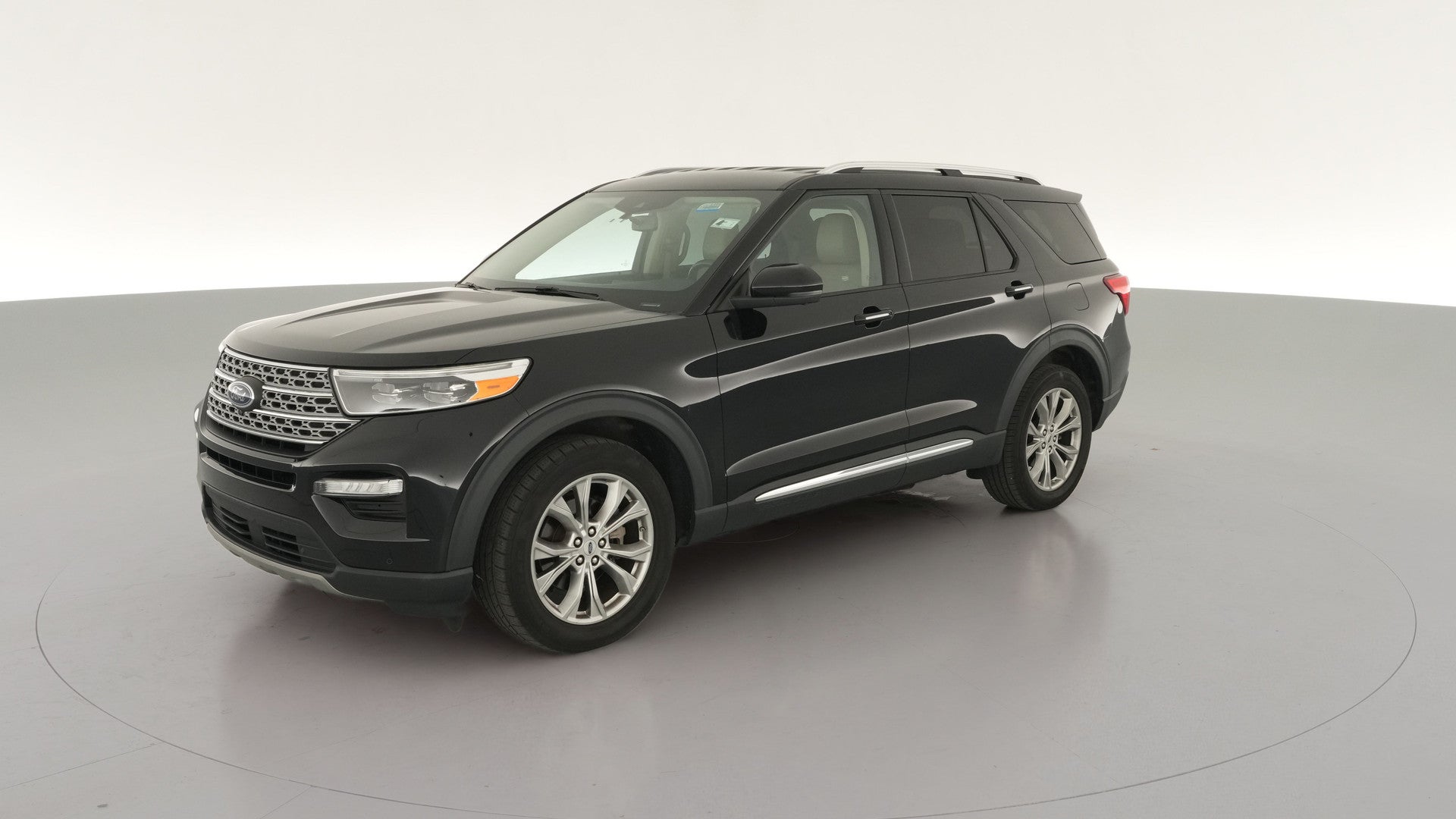 2021 Ford Explorer vehicle photo