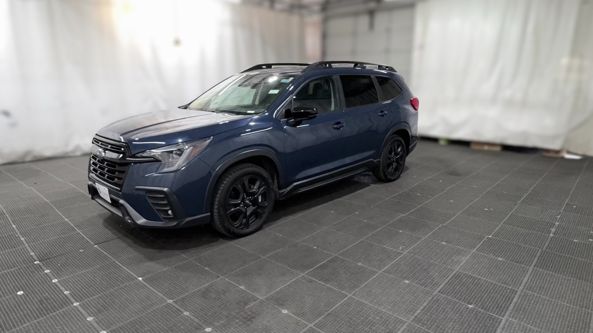 2024 Subaru Ascent vehicle photo