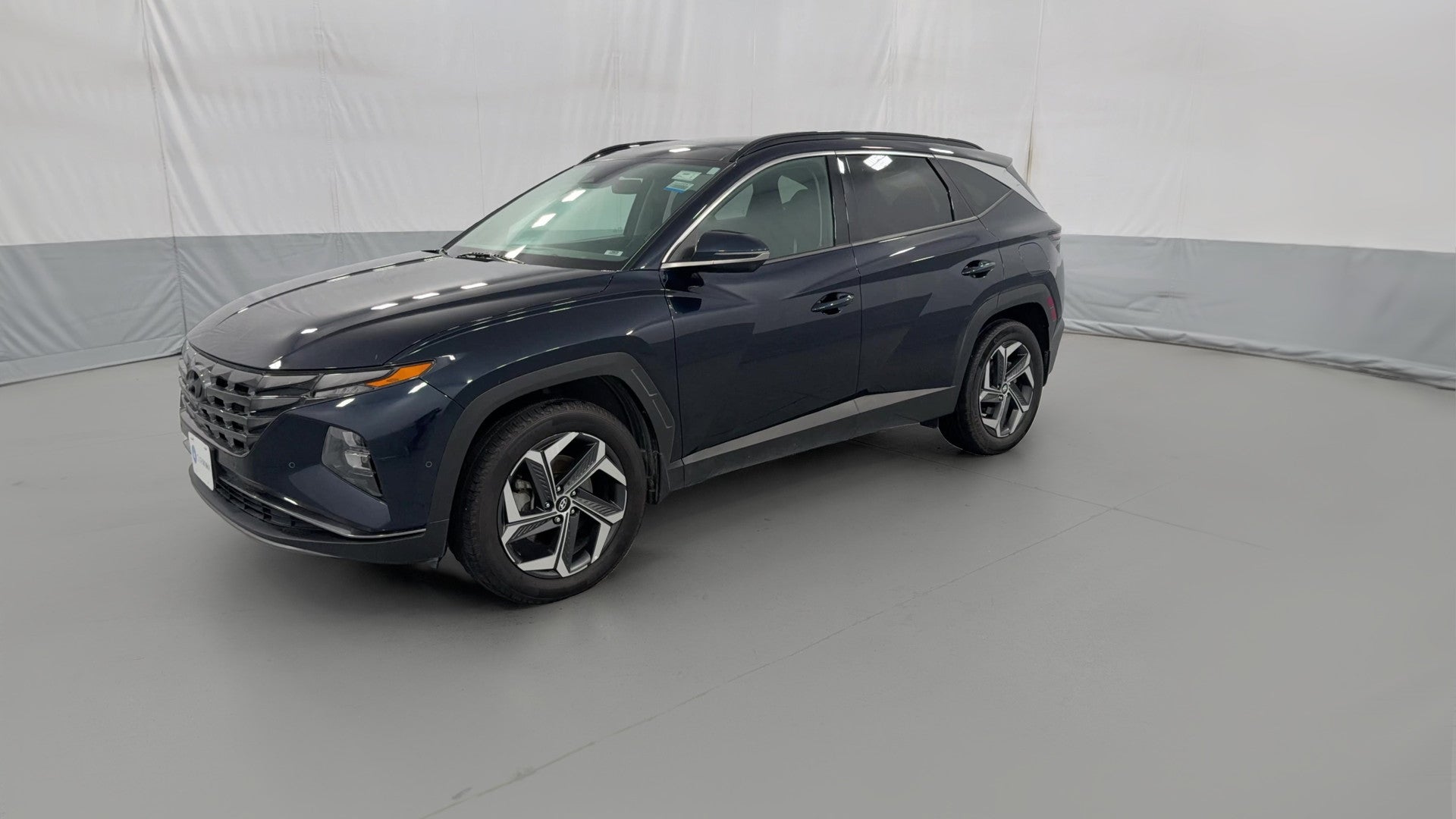 2022 Hyundai Tucson Hybrid vehicle photo