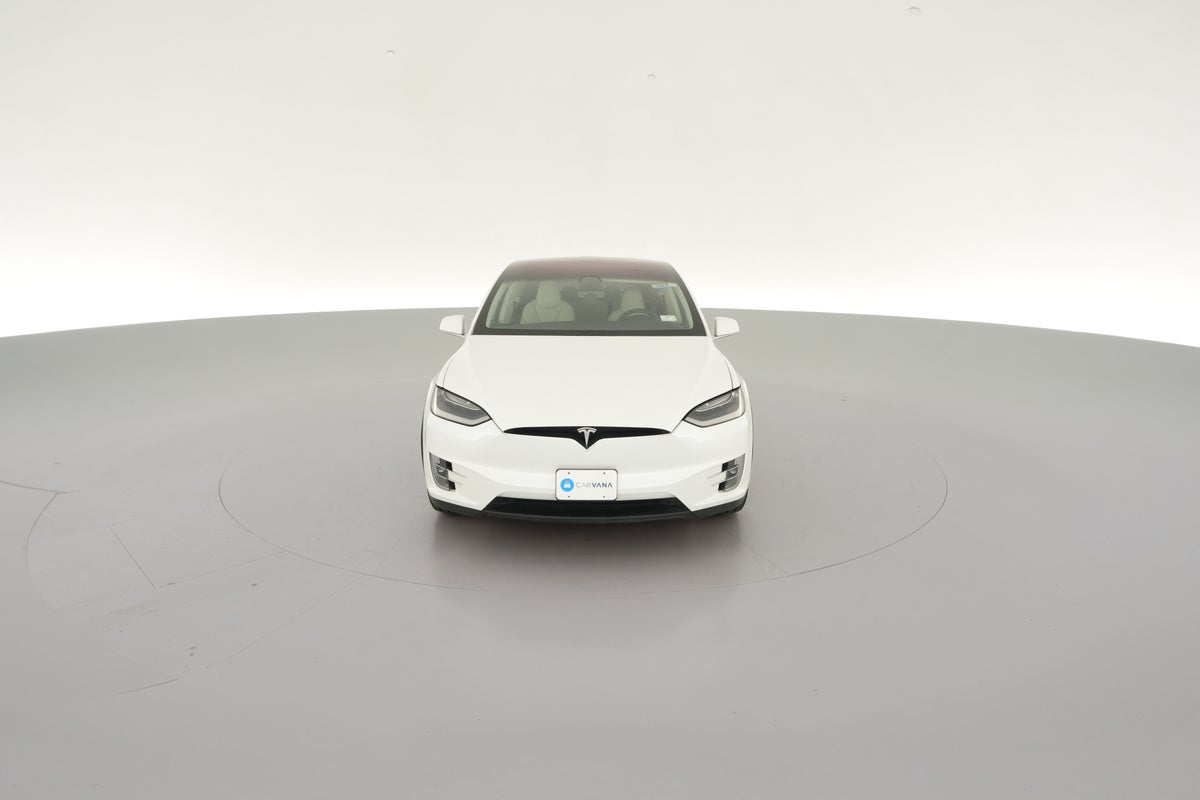 2019 Tesla Model X Long Range in Pearl White Multi-coat — 360° view 1