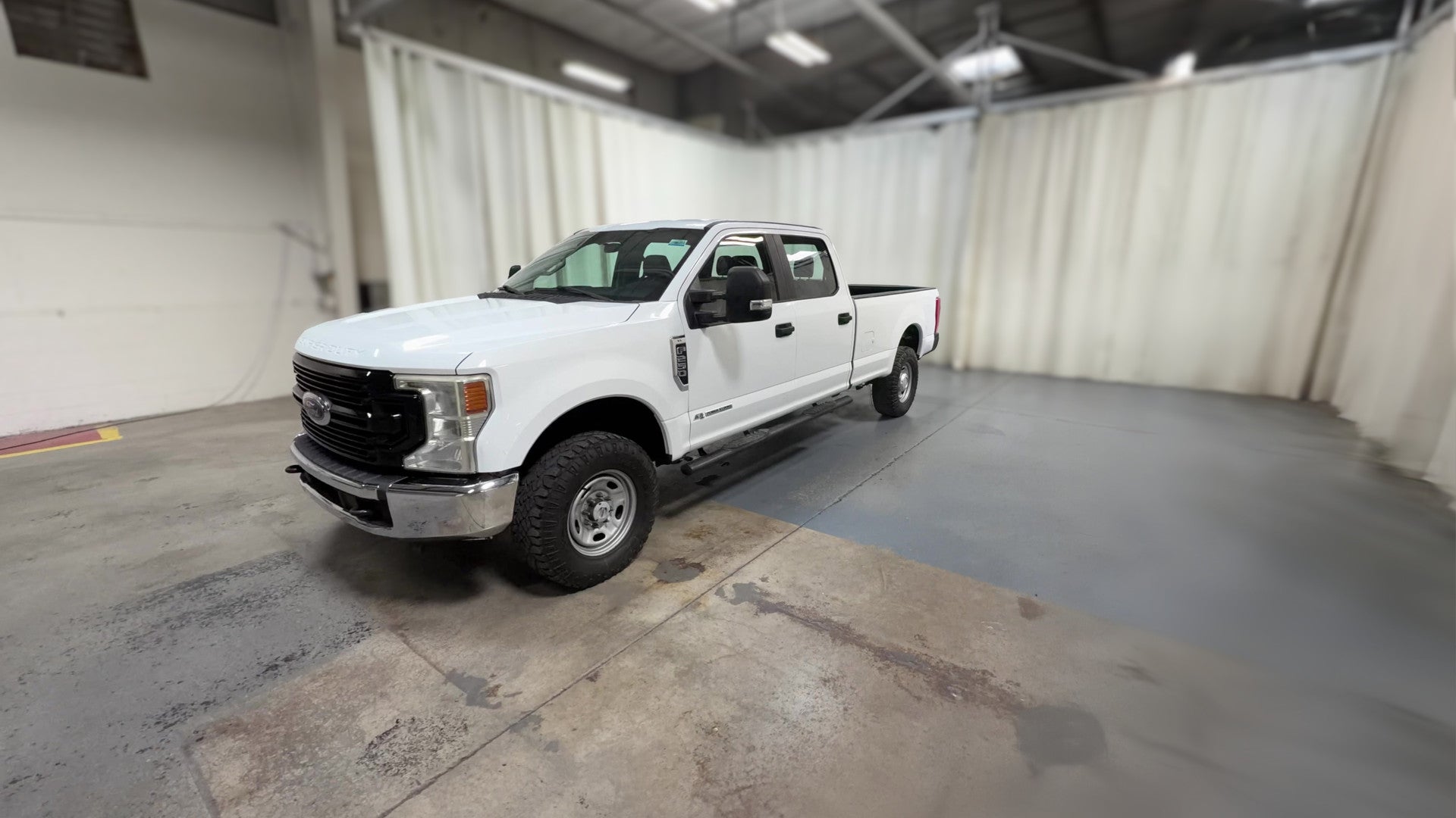 2020 Ford F250 Super Duty Crew Cab vehicle photo