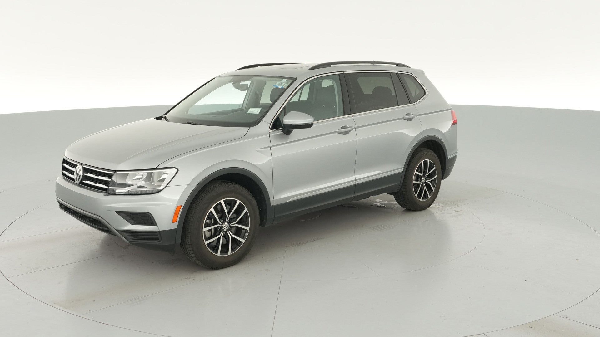 2021 Volkswagen Tiguan vehicle photo