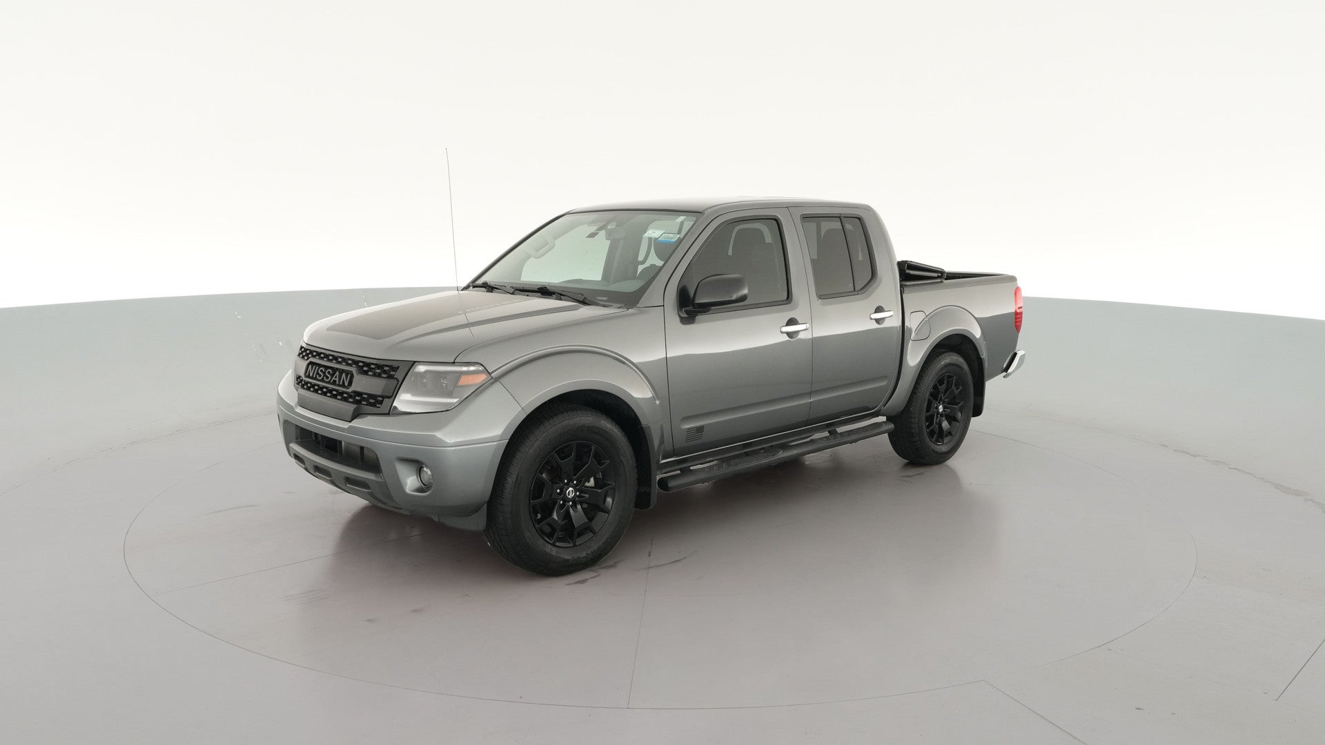 2021 Nissan Frontier Crew Cab vehicle photo
