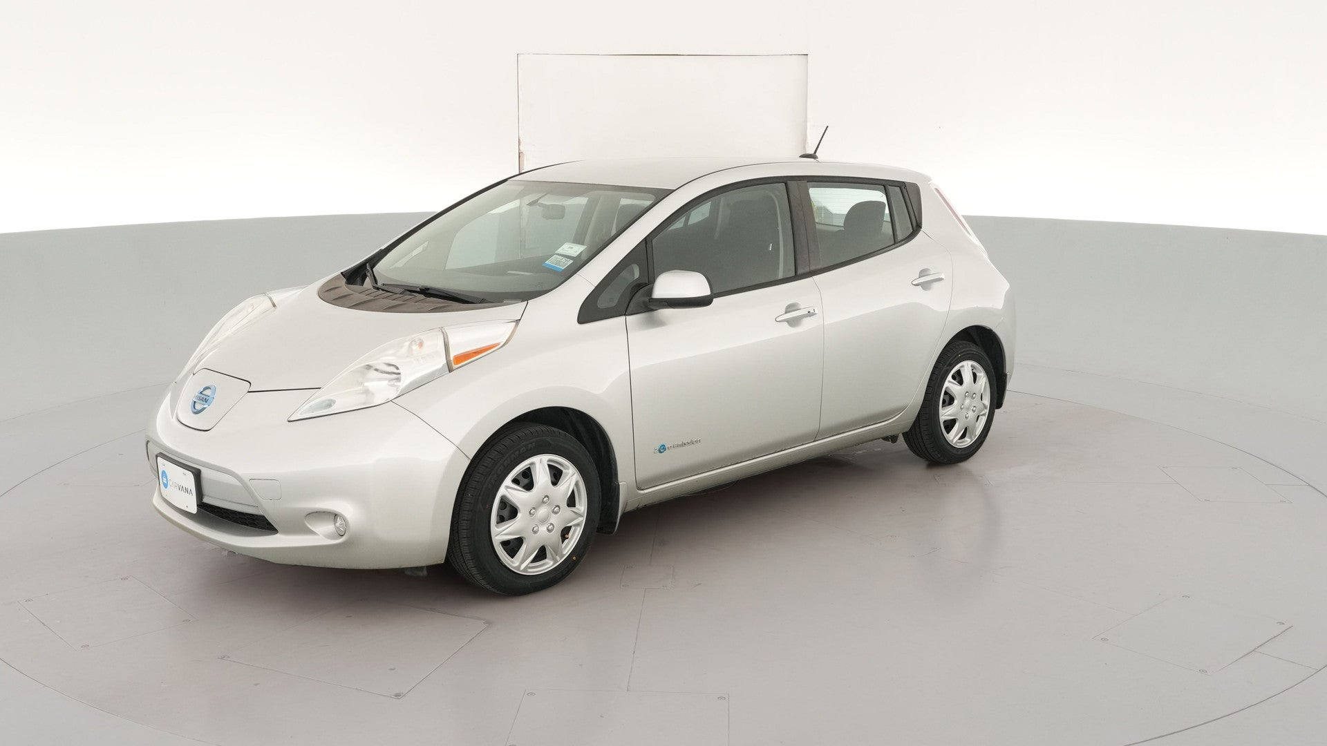 2016 Nissan LEAF vehicle photo