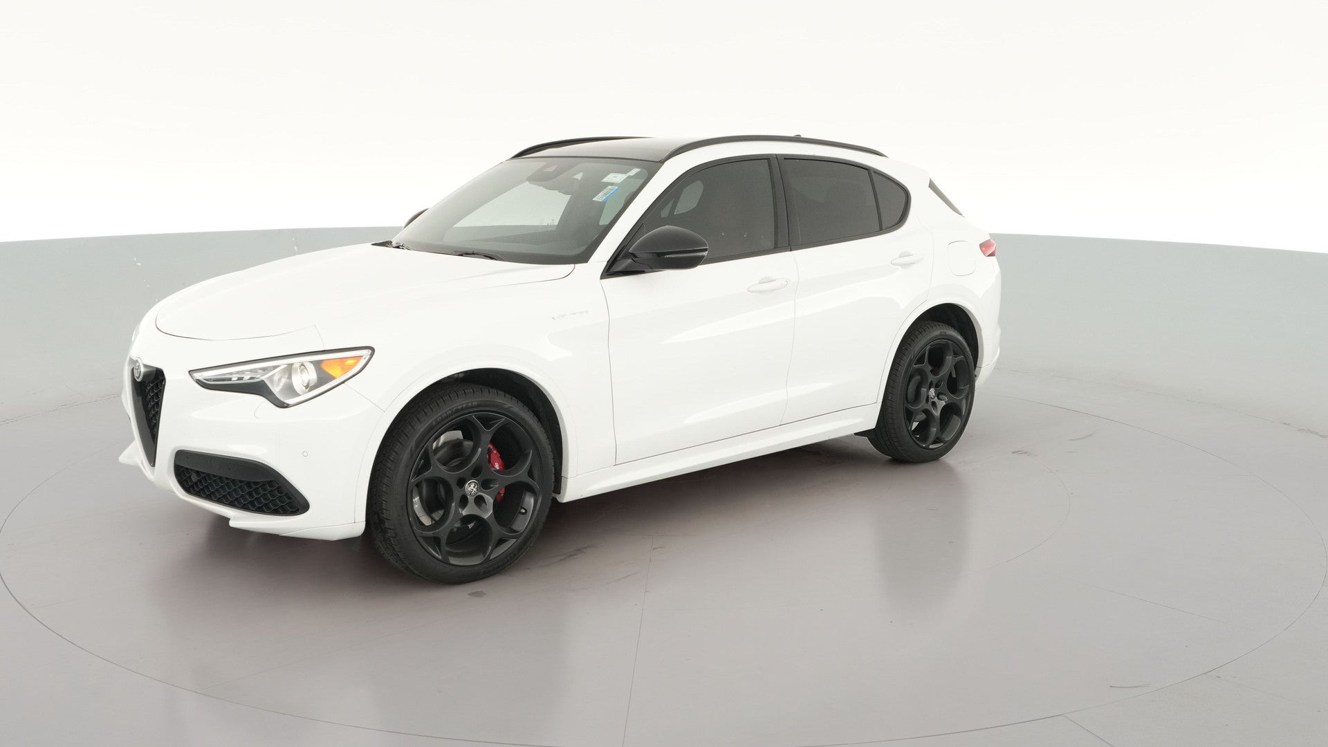 2023 Alfa Romeo Stelvio vehicle photo