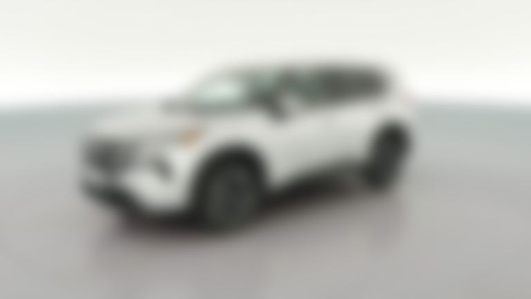2025 Nissan Rogue vehicle photo