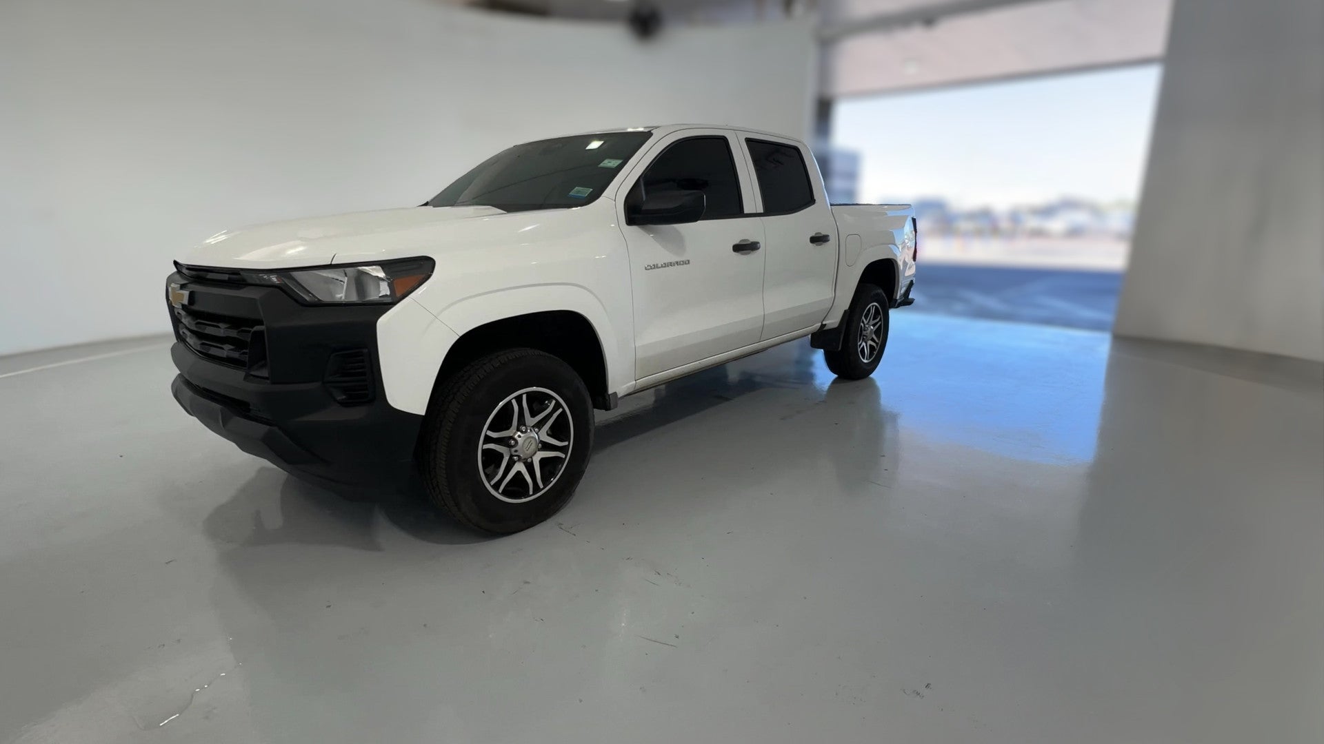 2023 Chevrolet Colorado Crew Cab vehicle photo