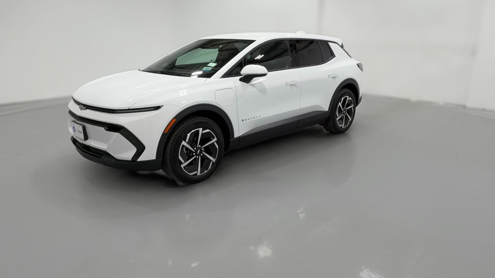 2026 Chevrolet Equinox EV vehicle photo