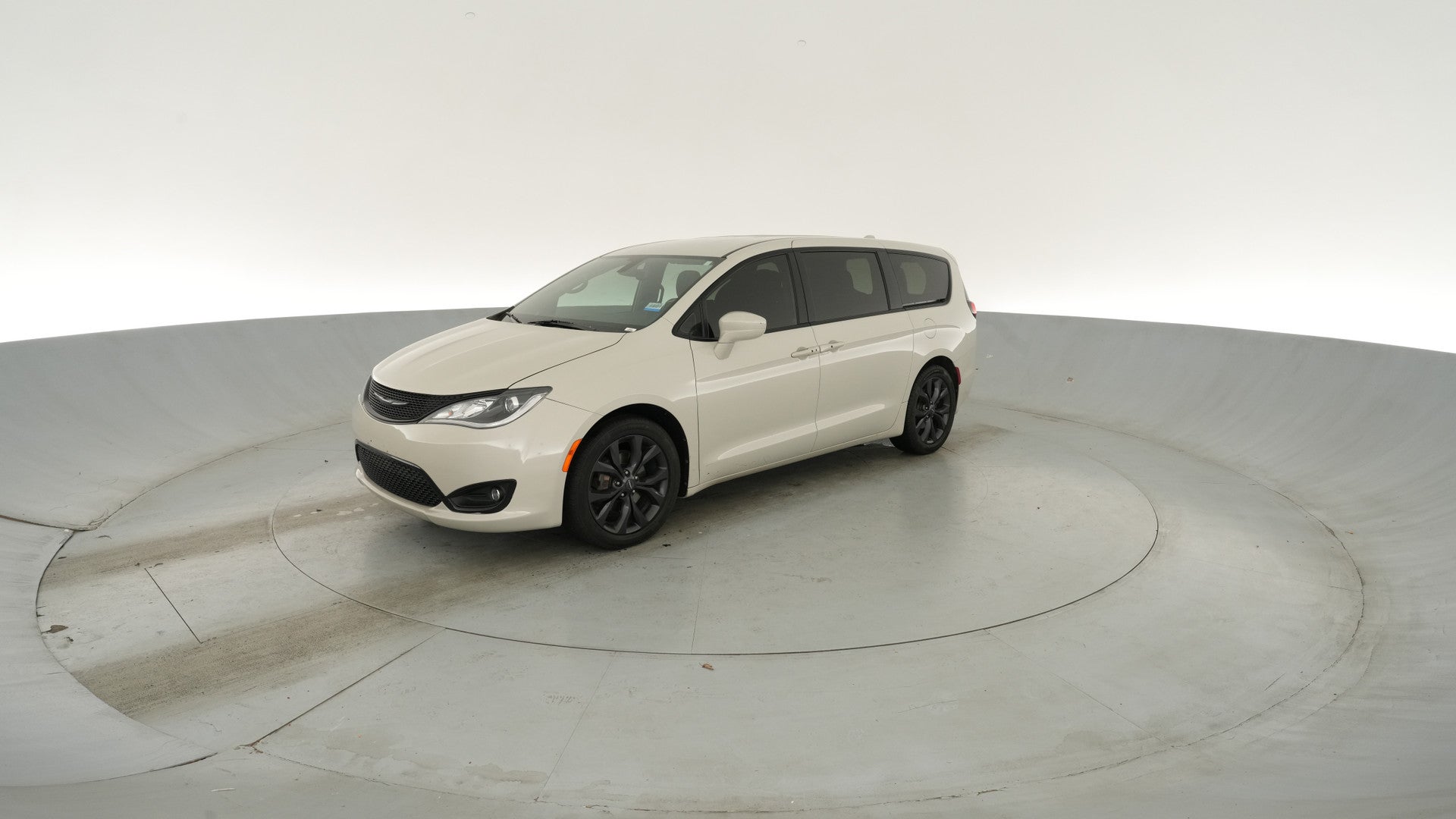 2019 Chrysler Pacifica vehicle photo