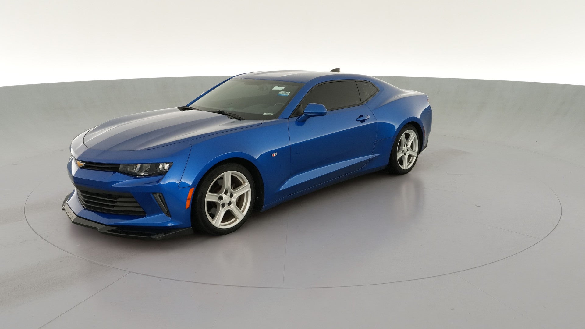 2018 Chevrolet Camaro vehicle photo