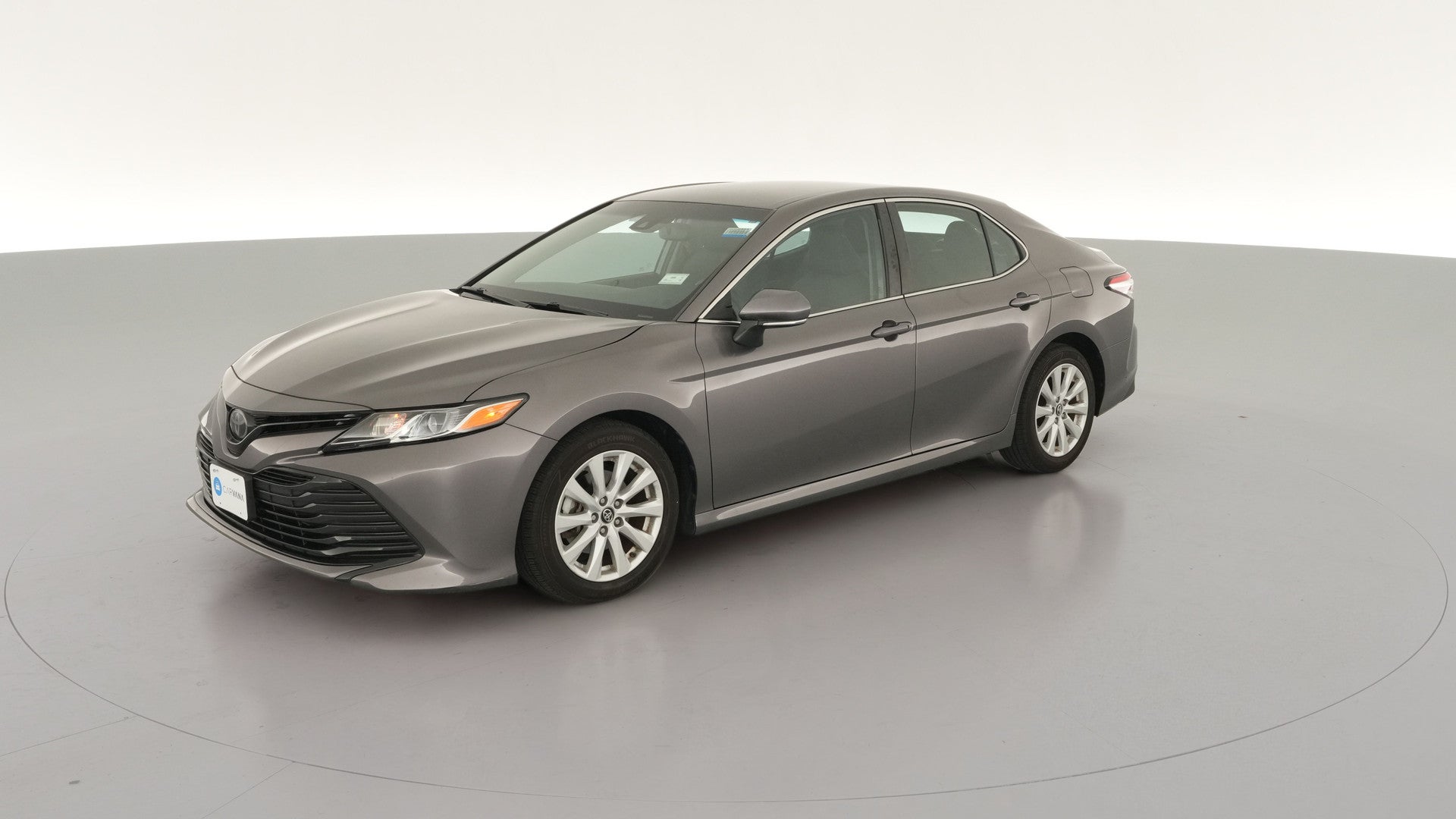 2018 Toyota Camry vehicle photo