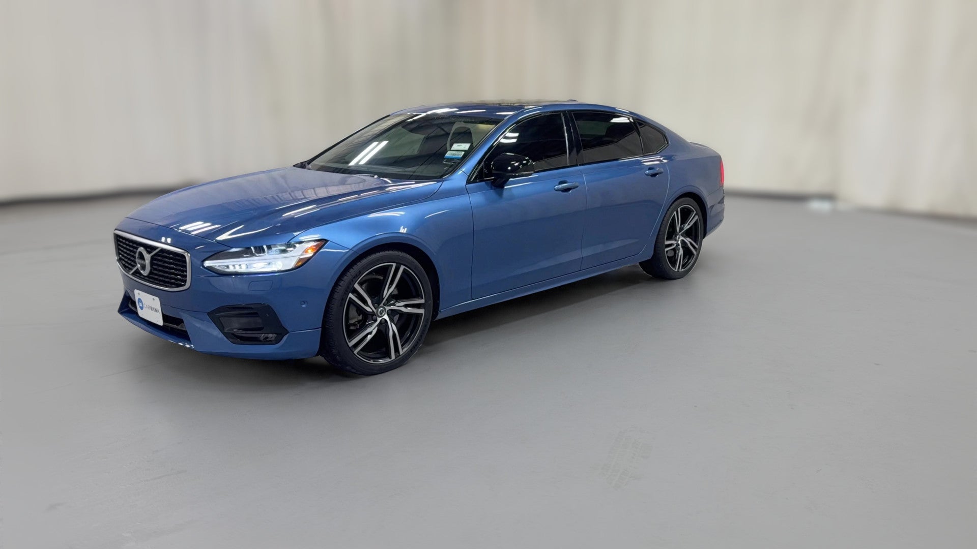 2020 Volvo S90 vehicle photo