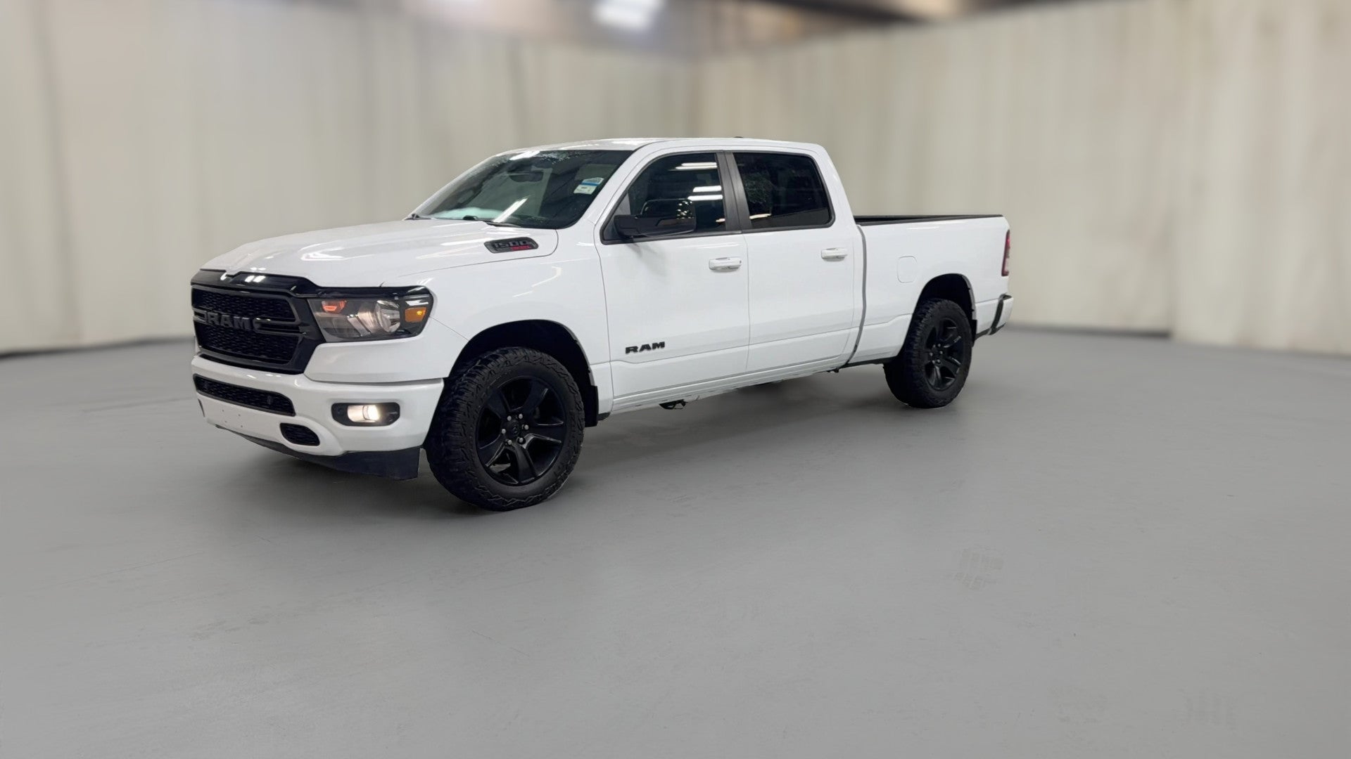 2022 Ram 1500 Crew Cab vehicle photo