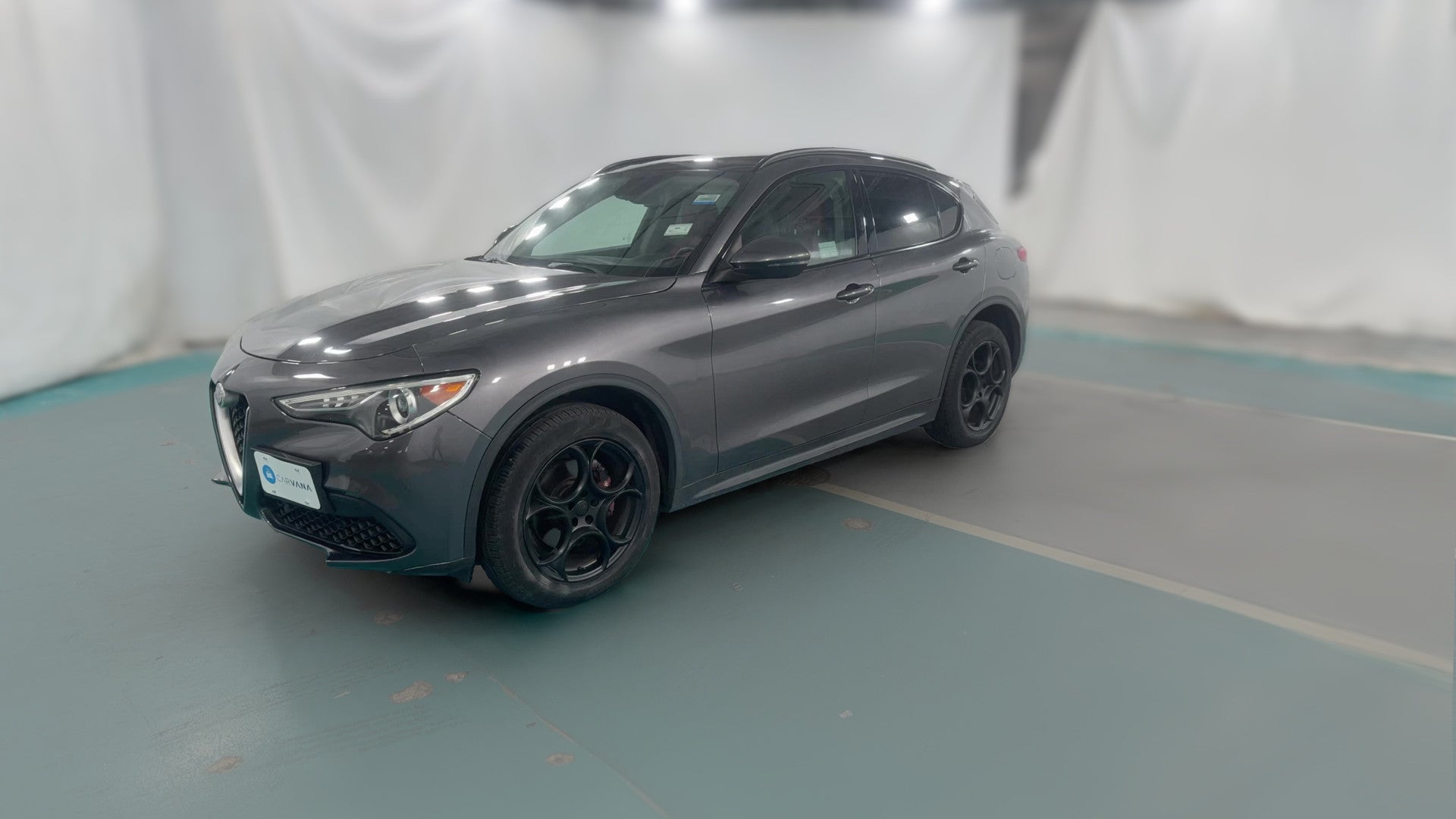 2018 Alfa Romeo Stelvio vehicle photo