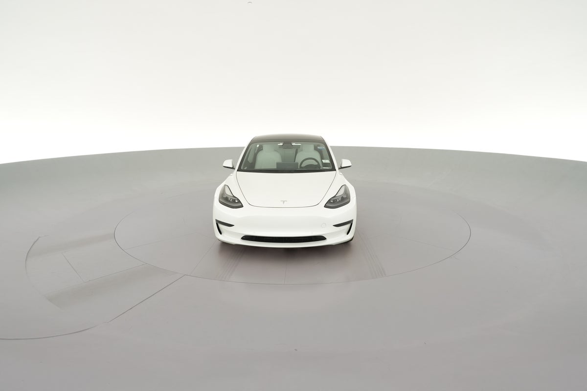 2021 Tesla Model 3 Standard Range Plus in Pearl White — 360° view 1
