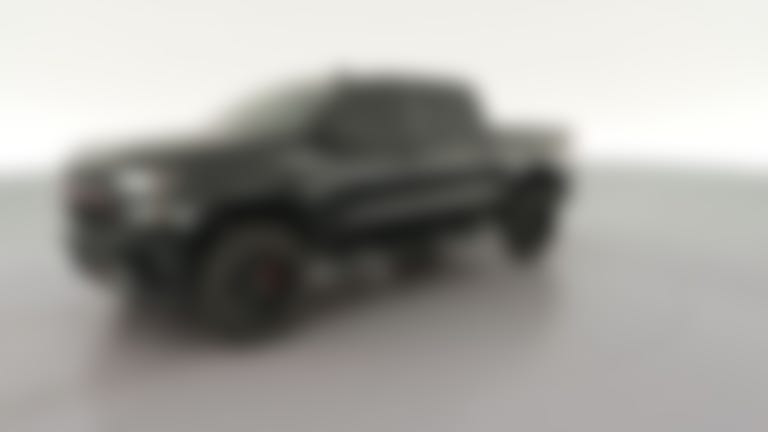 2022 Chevrolet Silverado 1500 Limited Crew Cab vehicle photo