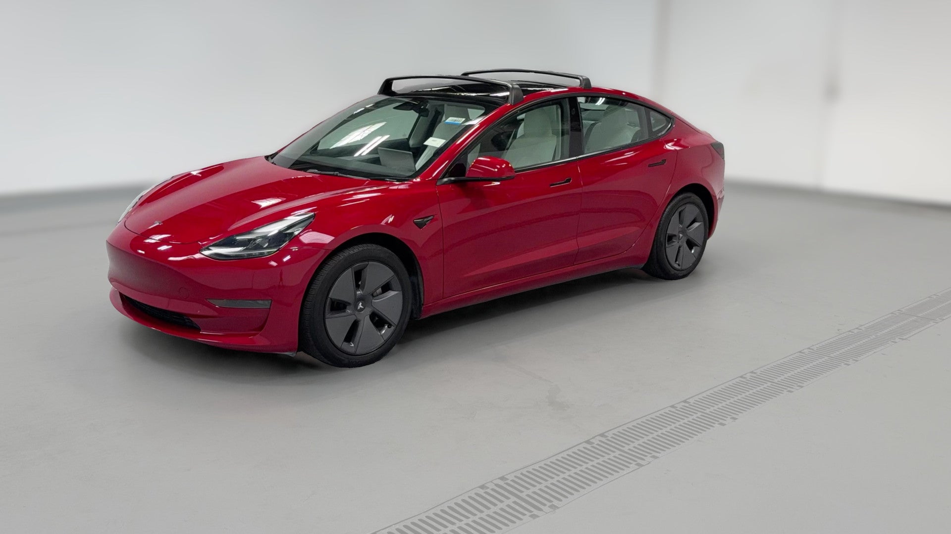 2023 Tesla Model 3 vehicle photo