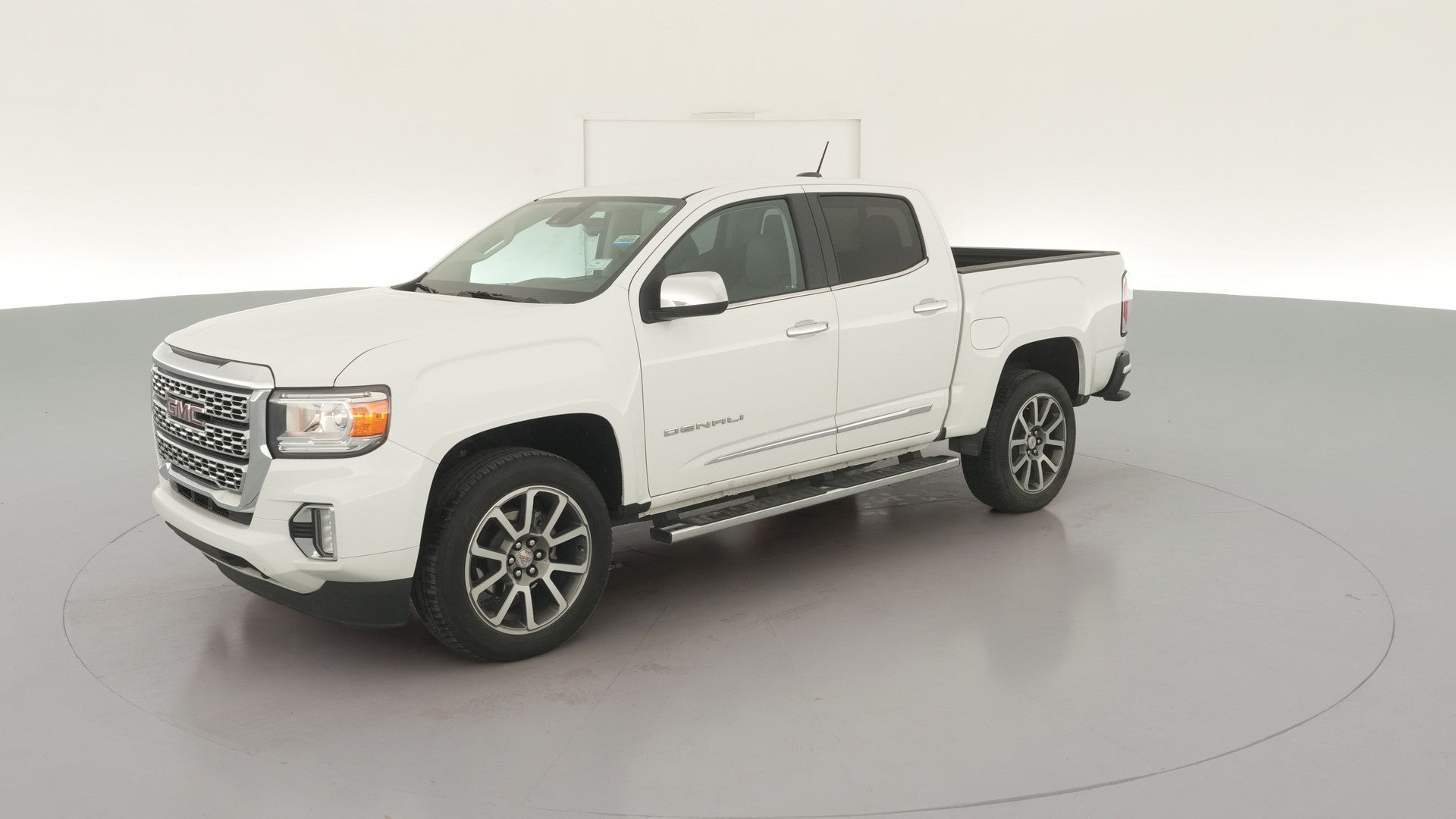 2022 GMC Canyon Crew Cab vehicle photo