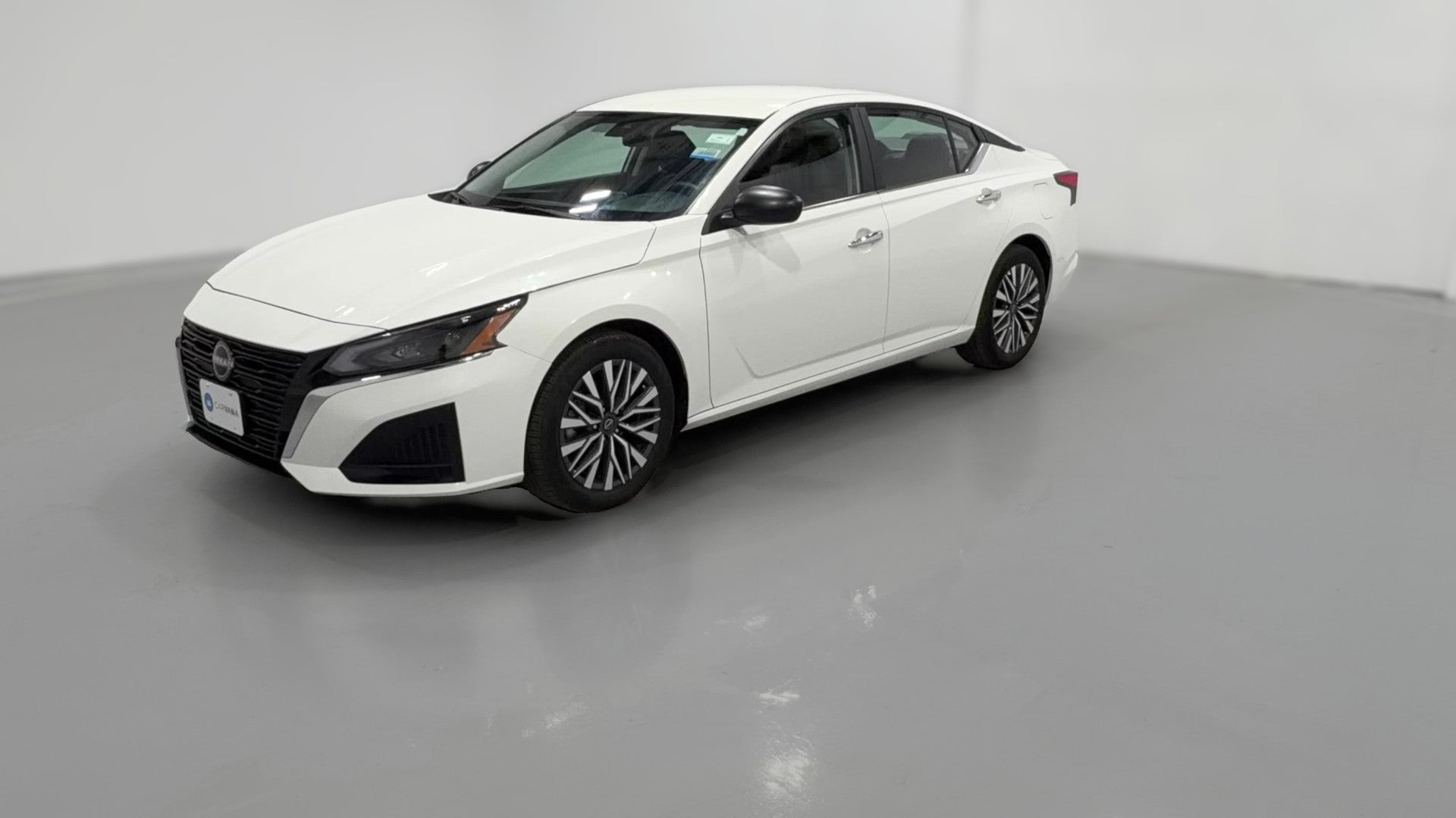 2025 Nissan Altima vehicle photo