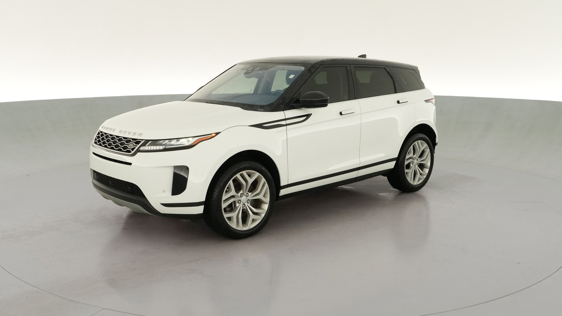 2020 Land Rover Range Rover Evoque vehicle photo