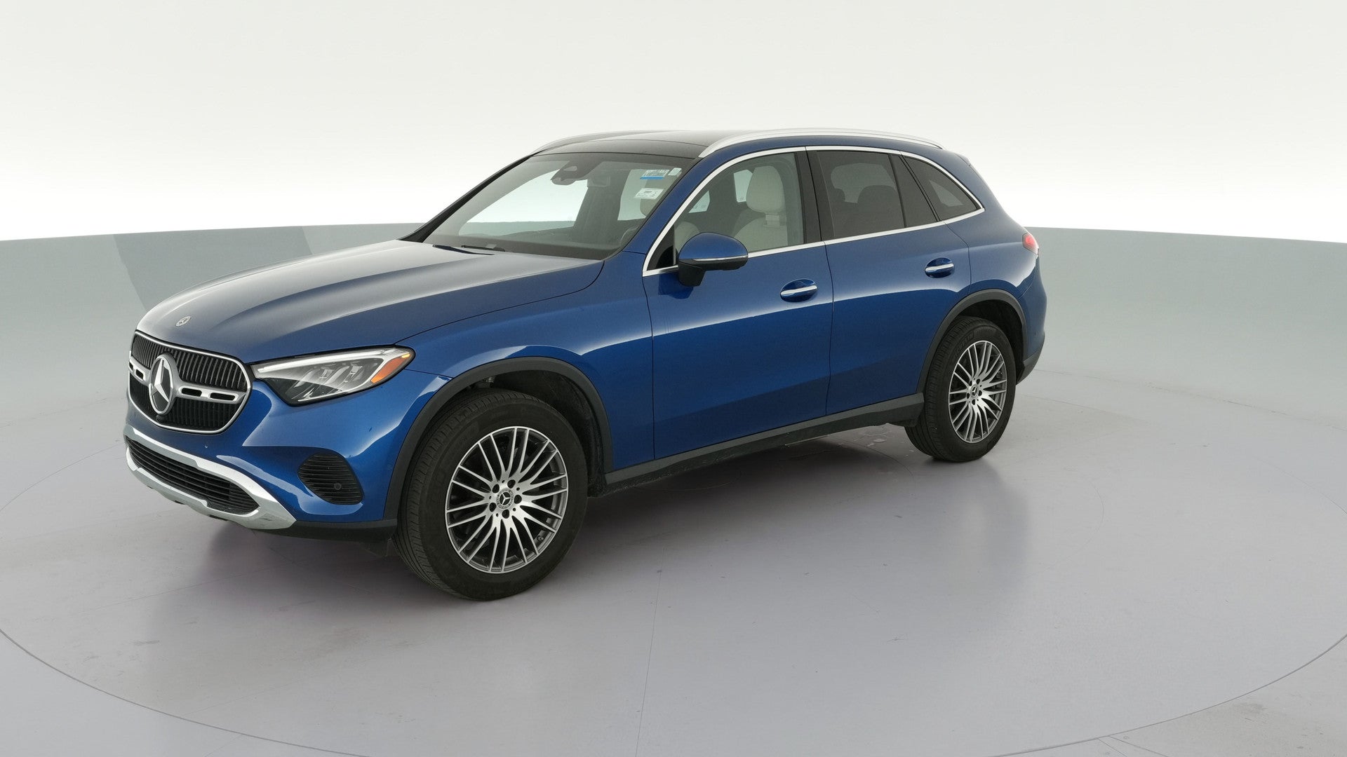 2024 Mercedes-Benz GLC vehicle photo