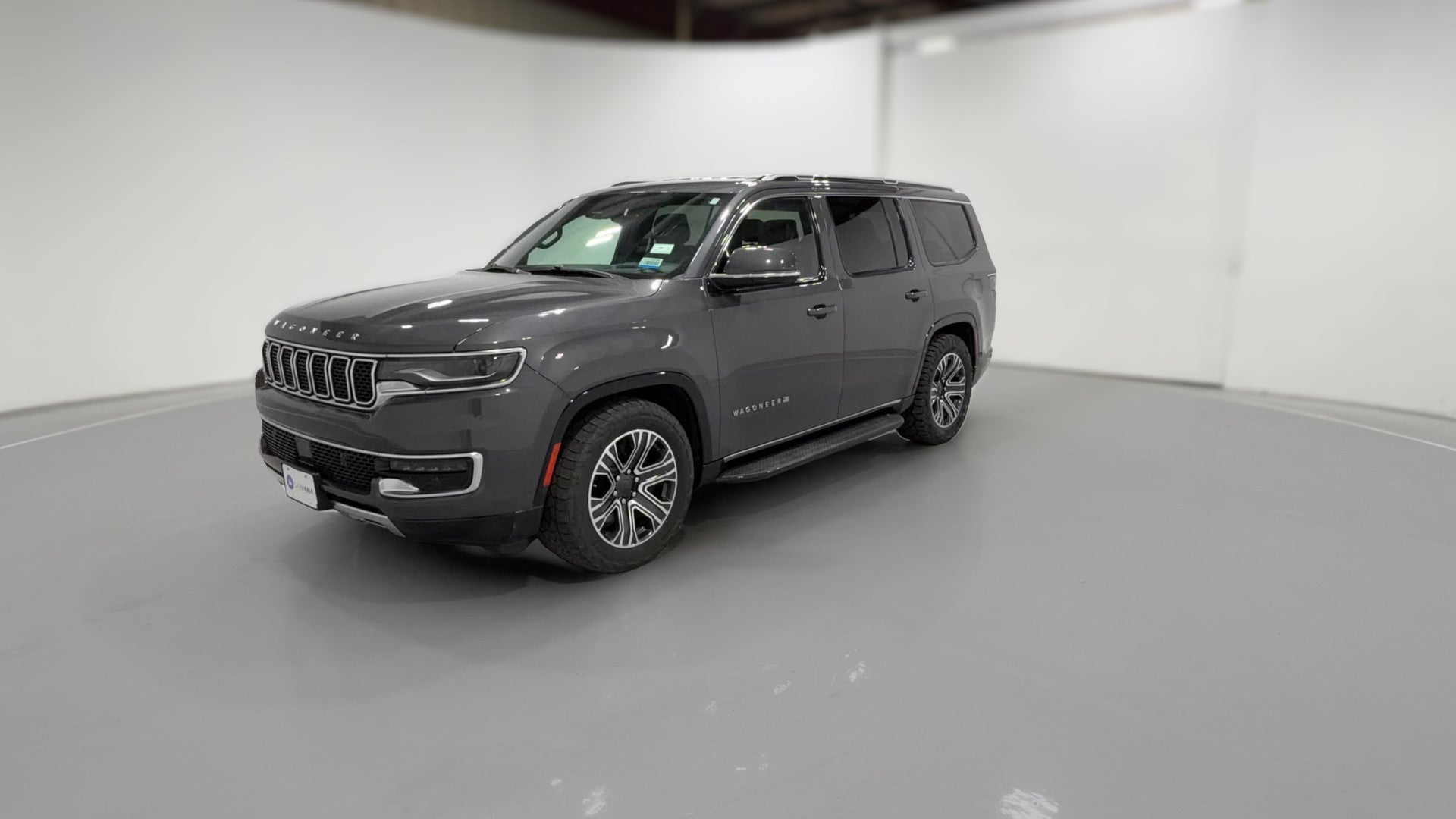 2022 Jeep Wagoneer vehicle photo